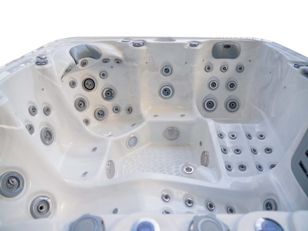 Beta 623a 5-person hot tub