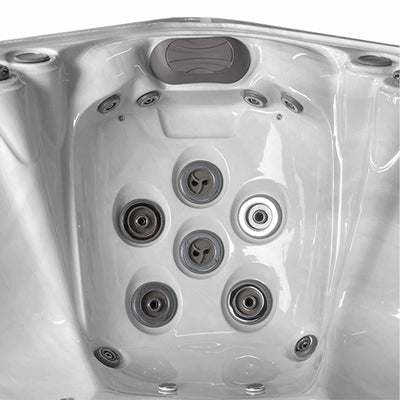 Garten-Whirlpool Alpha 723 Sidora – Wasserdüsen Hot Tub.