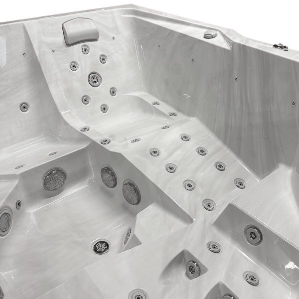 Whirlpool Alpha 923 für 5 Personen