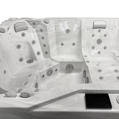 Whirlpool Alpha 923 für 5 Personen