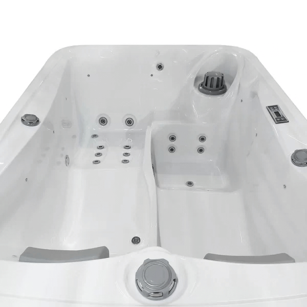 Whirlpool Gamma 222 für 4 Personen Plug & Play 